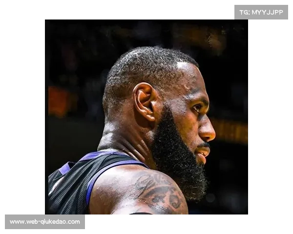 詹姆斯:单打时代已结束,现代篮球更重团队协作